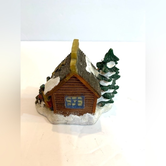 Cobblestone Corners Windham Heights 2004 -Missing Figure - Picture 4 of 6